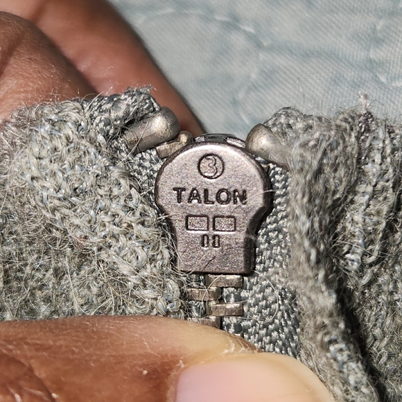 Sheer fuzzy mohair? Puff sleeve sweater M. Semi sheer. - Picture 5 of 5